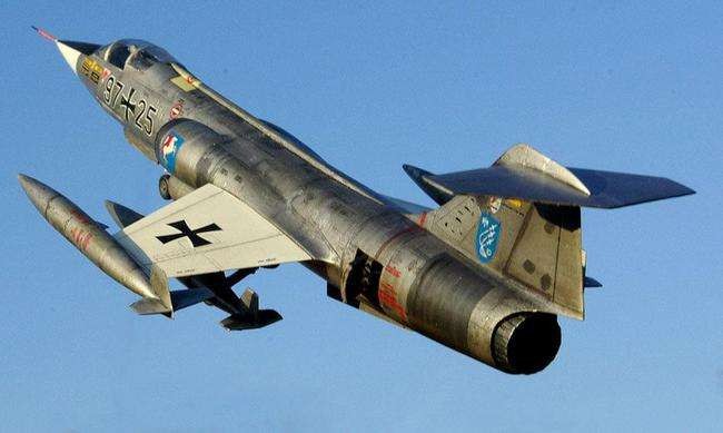 鲜为人知的中美空战：1965年我方未发一枪一弹，3架敌机“丧命”