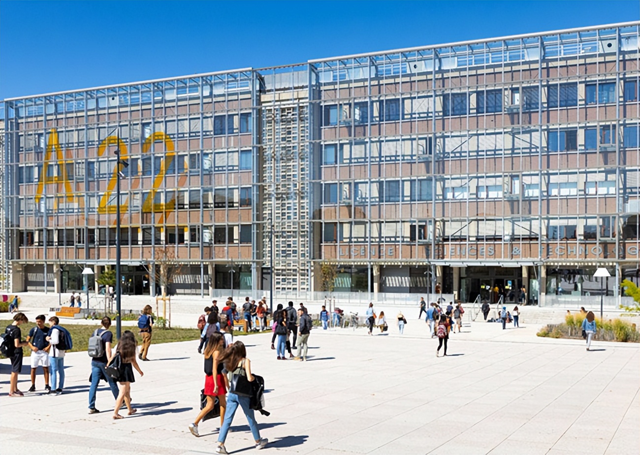 里昂二大和三大哪个好（2022-2023《学生报》最适合留学的法国城市排名发布）