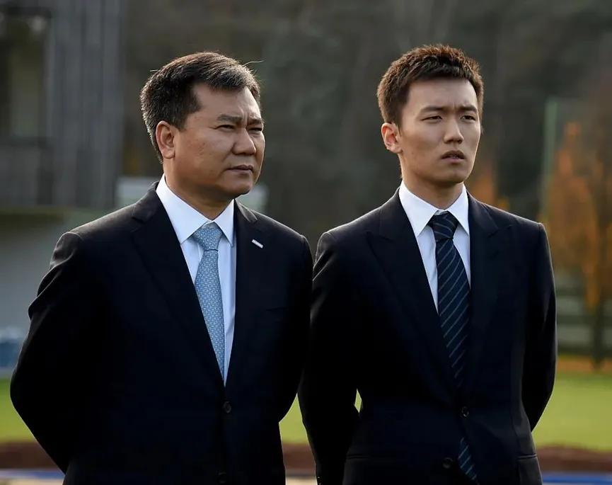 恒大为什么搞足球（中性名是中超联赛衰落罪魁祸首，许家印和恒大有没有靠足球挣钱？）