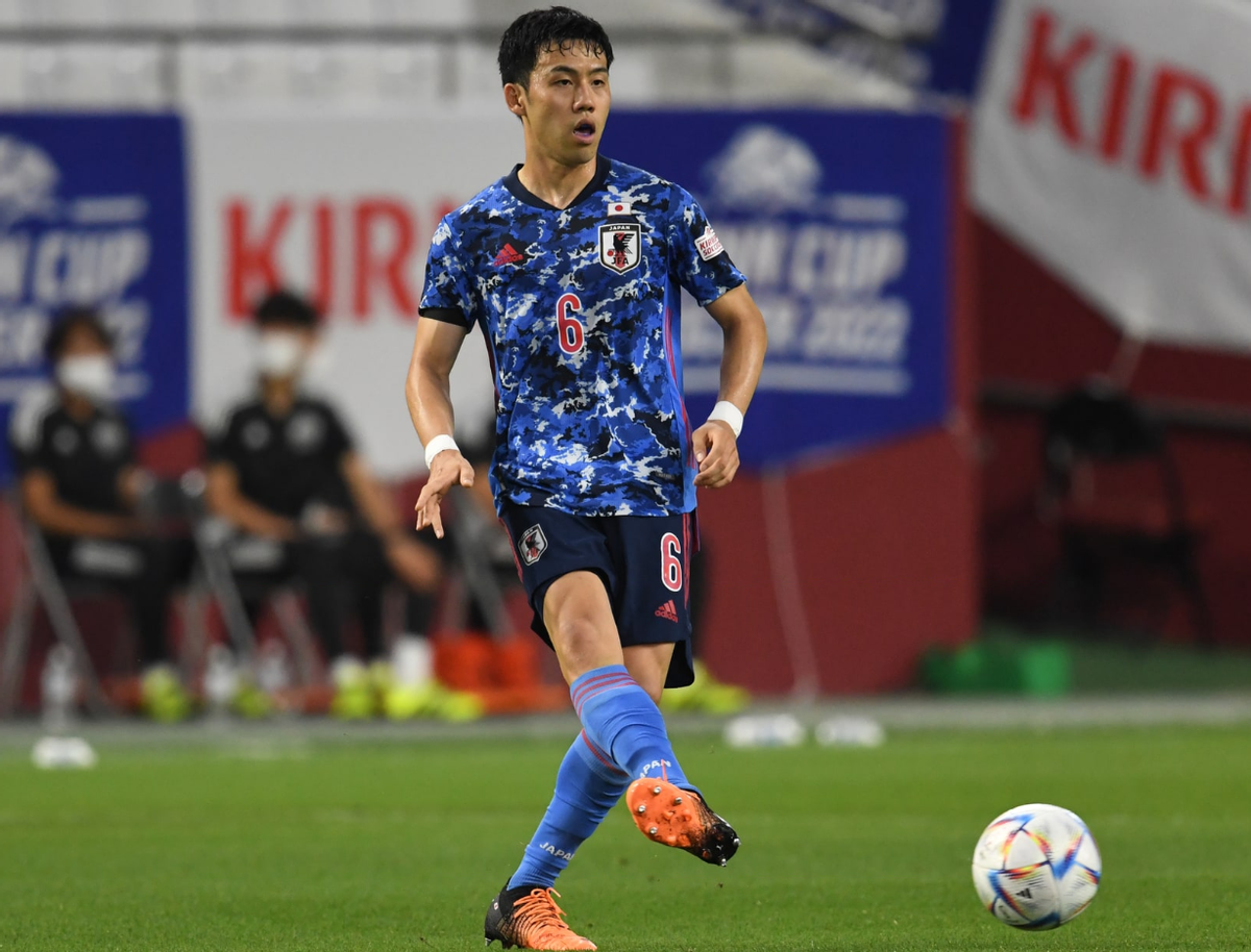 日本俄罗斯世界杯训练(2022世界杯：日本主帅森保一要大胆启用新人，还是继续带老兵参战)