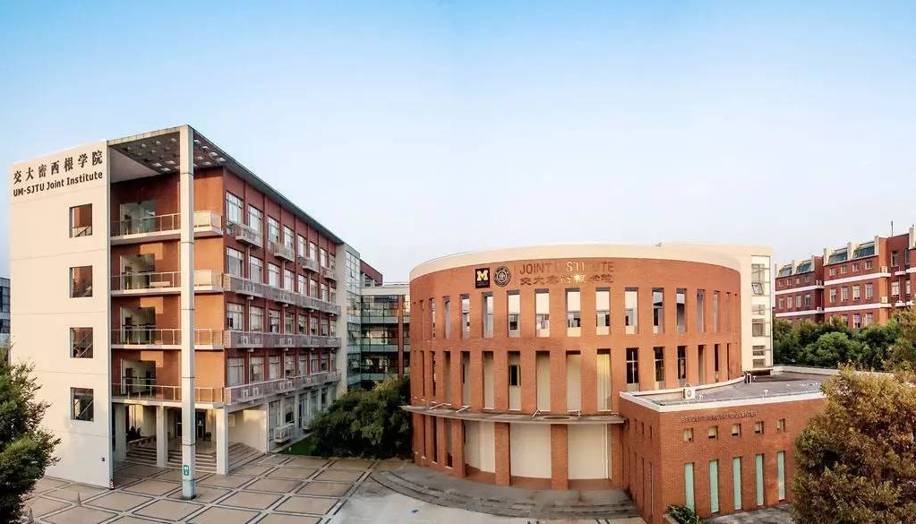 最年轻的院士卢柯：16岁上大学，30岁成博导，曾斩获多项国际大奖