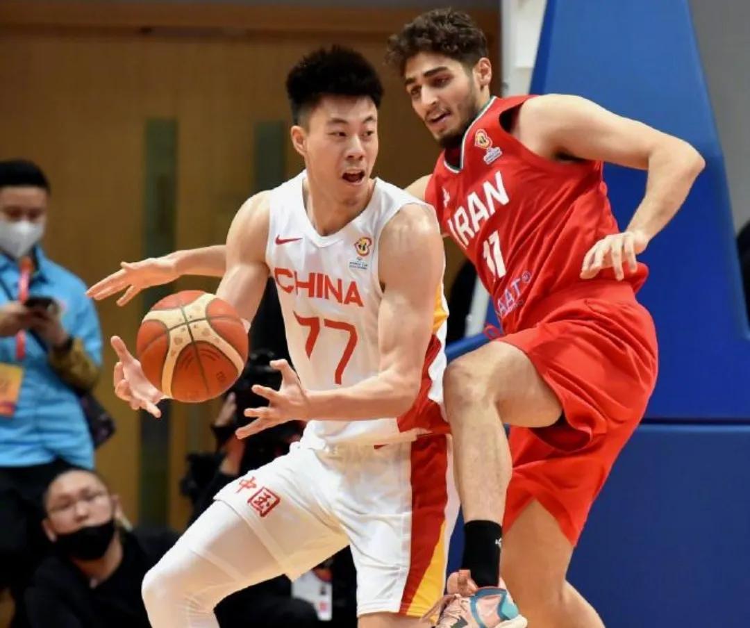 NBL和cba哪个水平高（男篮国际水平的仅有6人，吴前崔永熙最有默契，2米13巨头实至名归）
