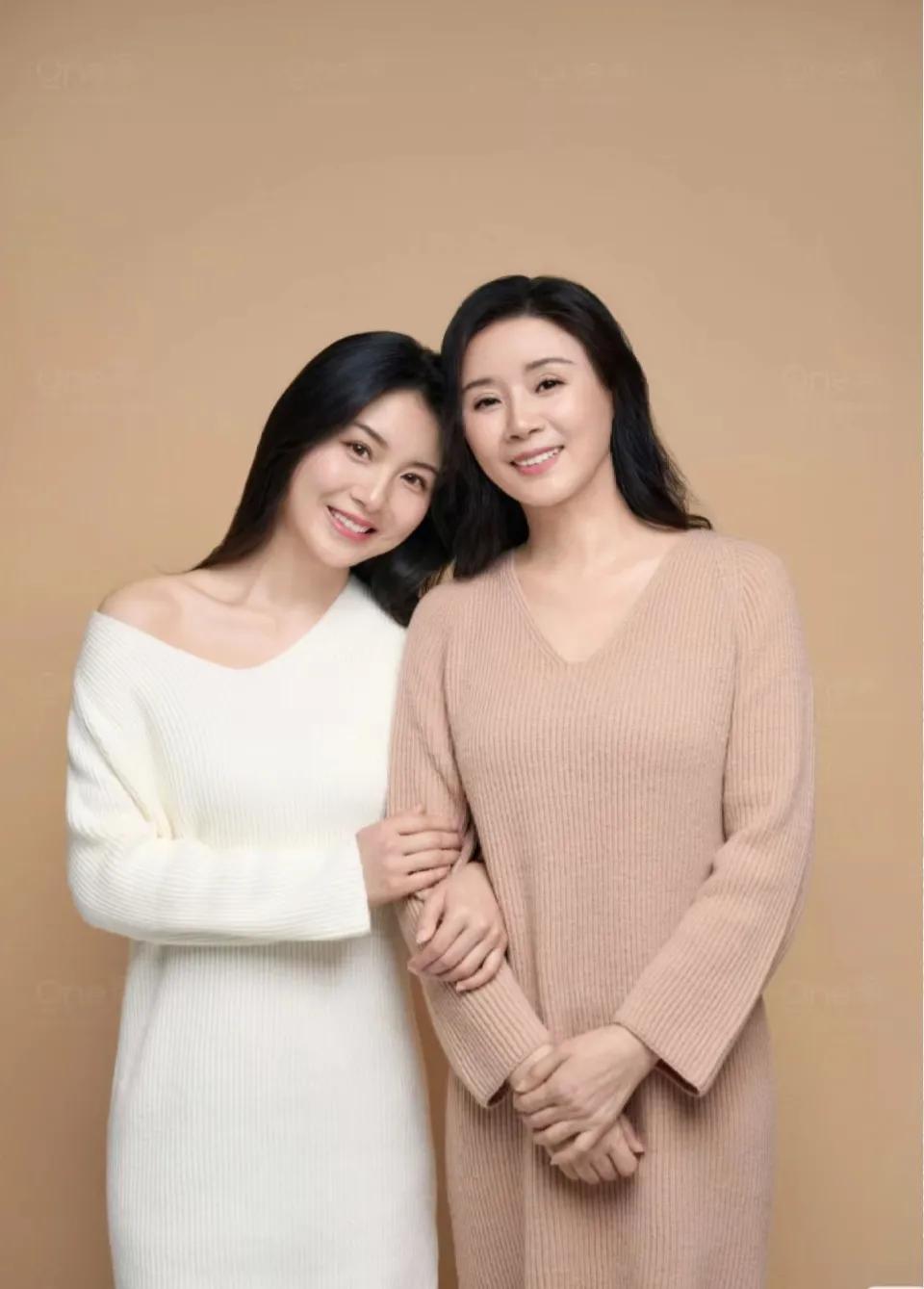 最美最优雅的母女合影写真