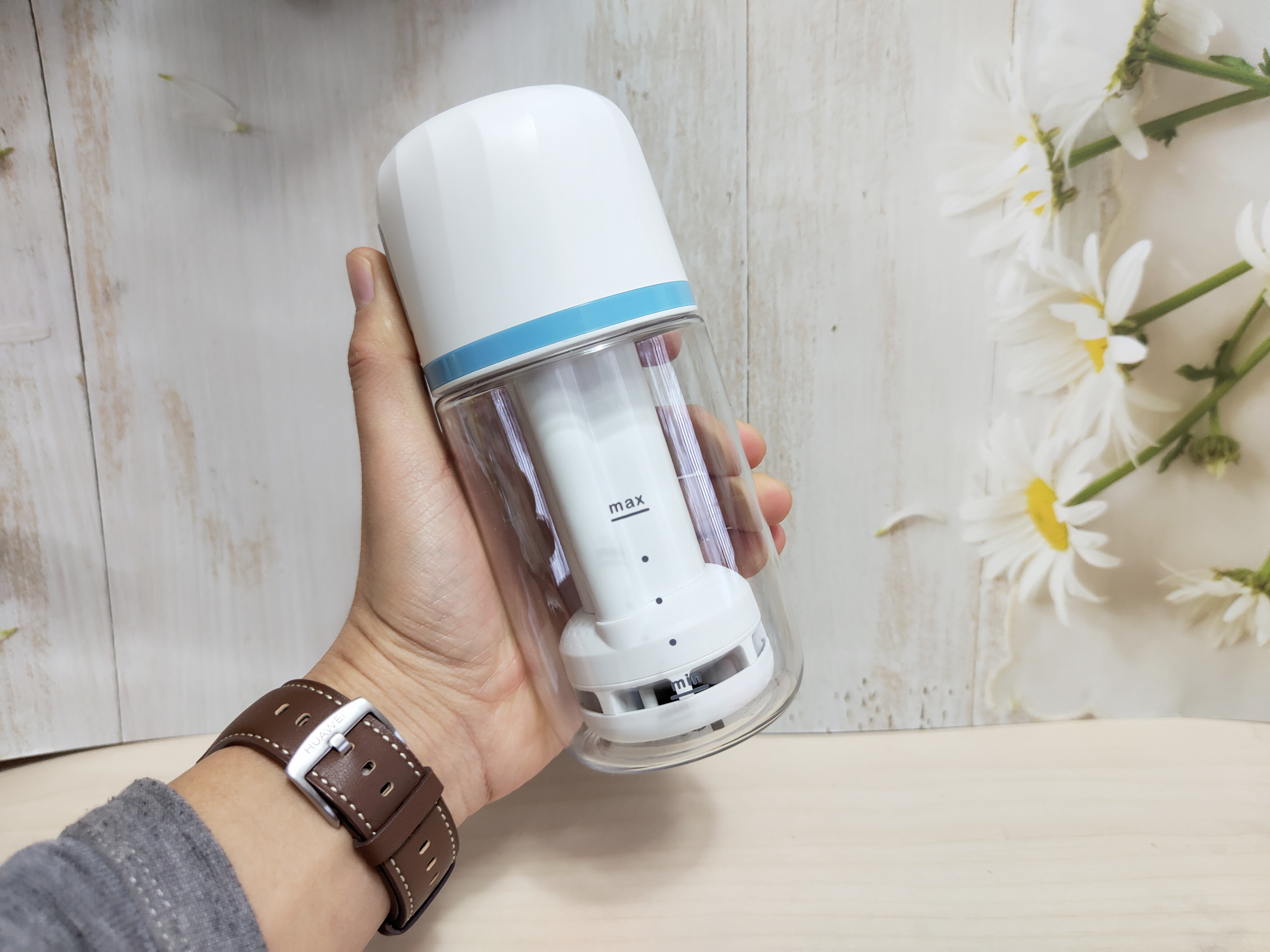 七彩叮当湿巾机一键即出消毒湿巾，零添加、更安全