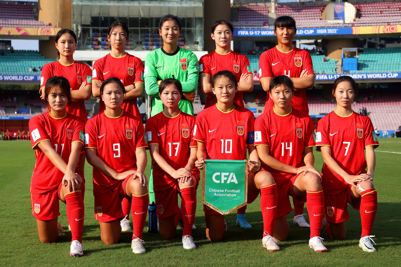 中国足球闯进世界杯(U17女足世界杯-中国队0-1西班牙吃2连败出局，张红品替补登场染红)