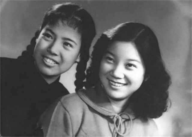 1962年，刘思齐和杨茂之举行婚礼，毛主席亲送300元钱作为贺礼