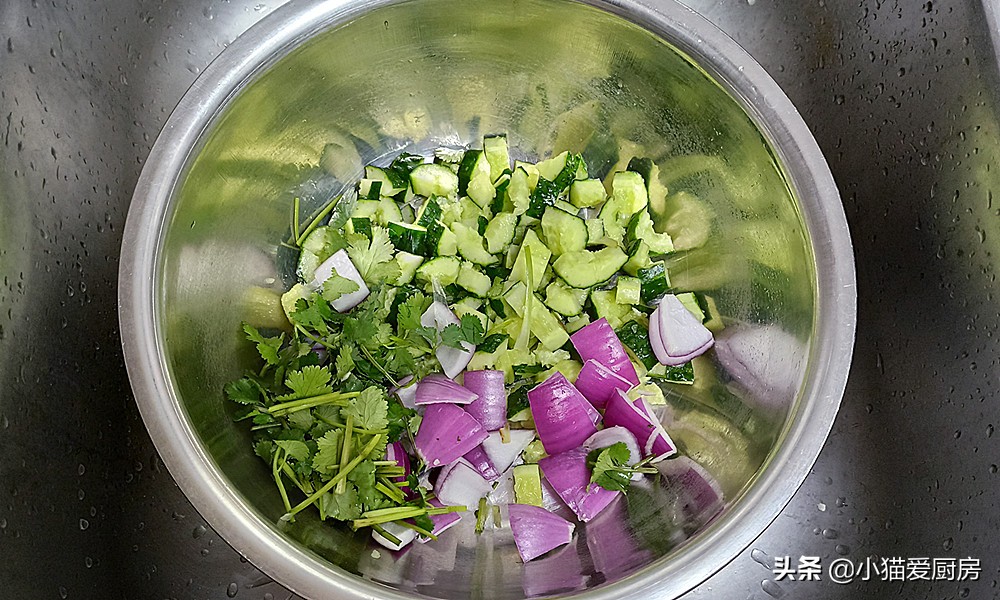 图片[4]-【黄瓜花生米拌木耳】做法步骤图 就试一试这道用黄瓜制作的“-起舞食谱网