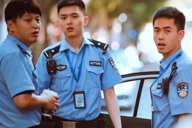 想当警察的学生有福了，2022警校招生有新规，政审范围有变动