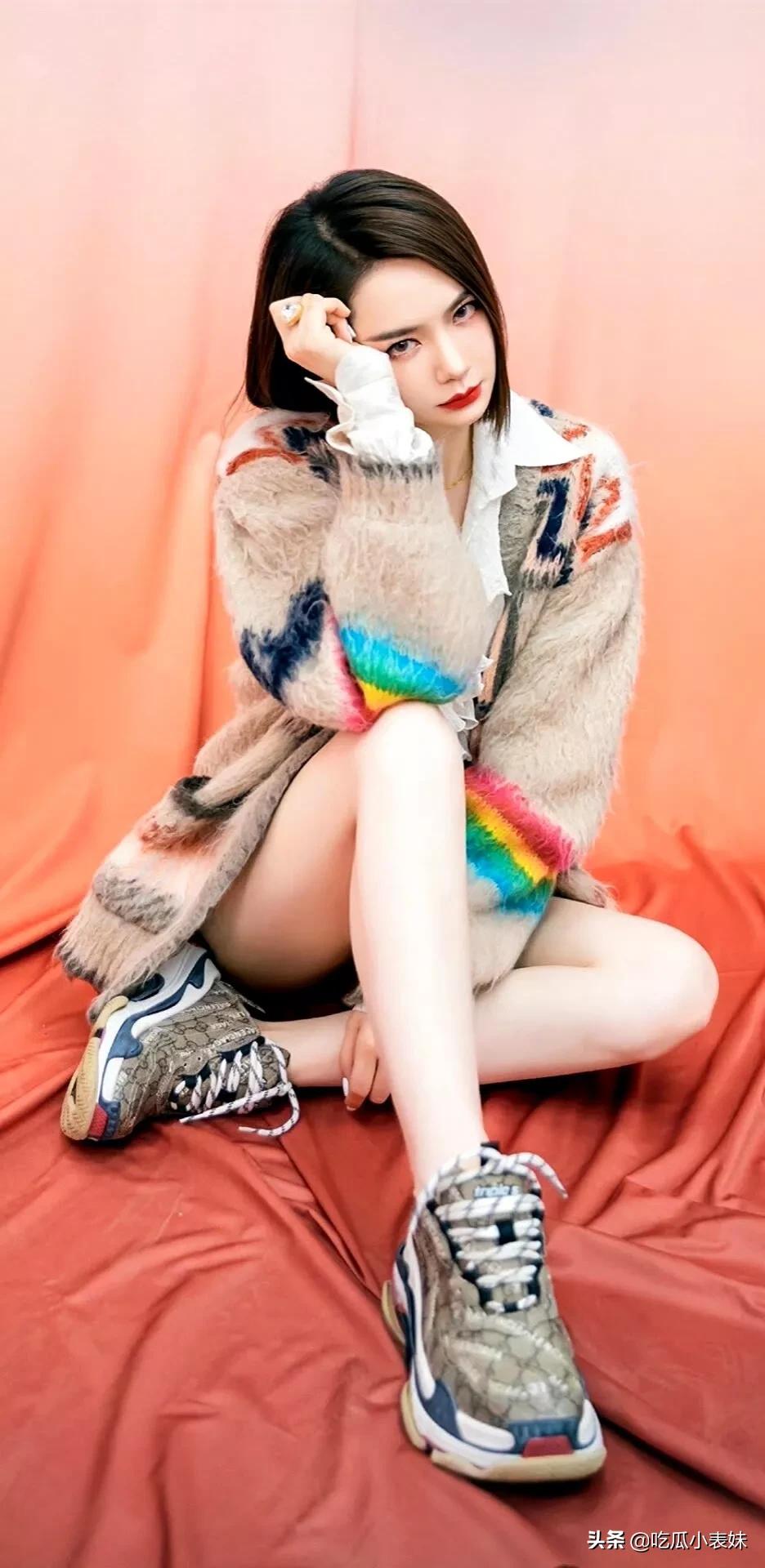 百变女王，戚薇