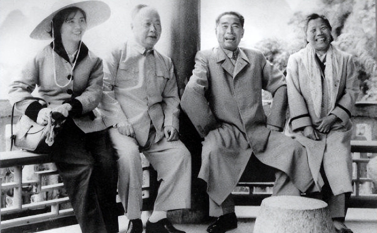 陈毅被妻子锁门外，冲动下提离婚，周恩来找到张茜：给你提个建议