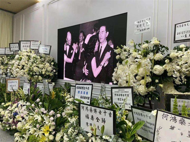 李国宝是谁，能为何鸿燊扶灵？香港第一望族，李嘉诚也让他三分