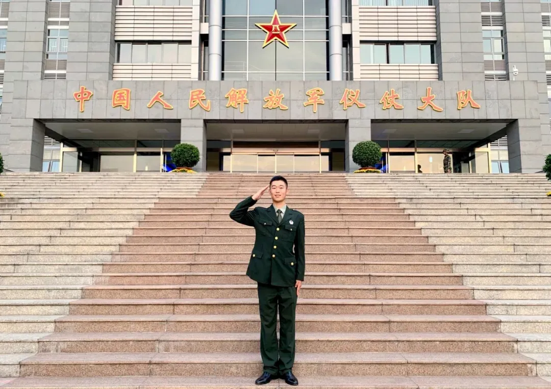 执行重大任务！这7位“学霸军人”来自北京同所名校！