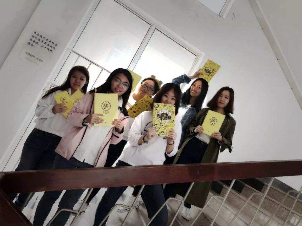 2022年考研学生须注意，这些院校不再提供宿舍，读研花销又增多了