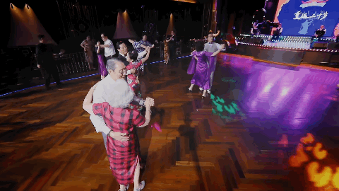 内娱最社恐的一群人凑在一起，反而让节目火了？