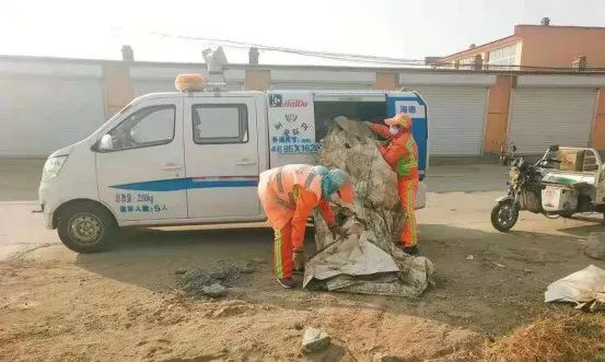 玉泉区环卫服务中心开展冬季环境卫生专项整治提升城乡环境质量