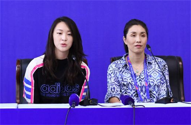 姓孫的籃球運動員（郎平愛徒孫玥：48歲小老虎嫁香港14載，郎導夸她還那么漂亮）