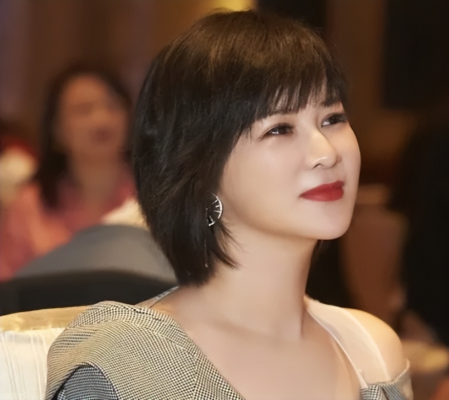 “乐华太子”：史上最惨富二代，体贴懂事的他为何被送去变形记？