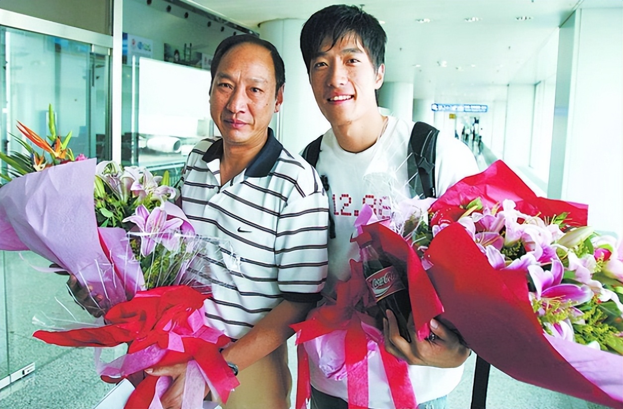 刘翔孙海平私人关系如何(重回田径！刘翔恩师67岁孙海平再迎新职务，希望再培养出一位刘翔)