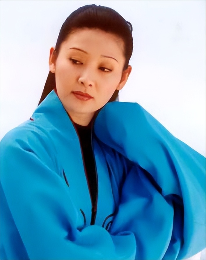 23年后再看冯小刚与徐帆的婚姻，才明白她的隐忍是最好的选择