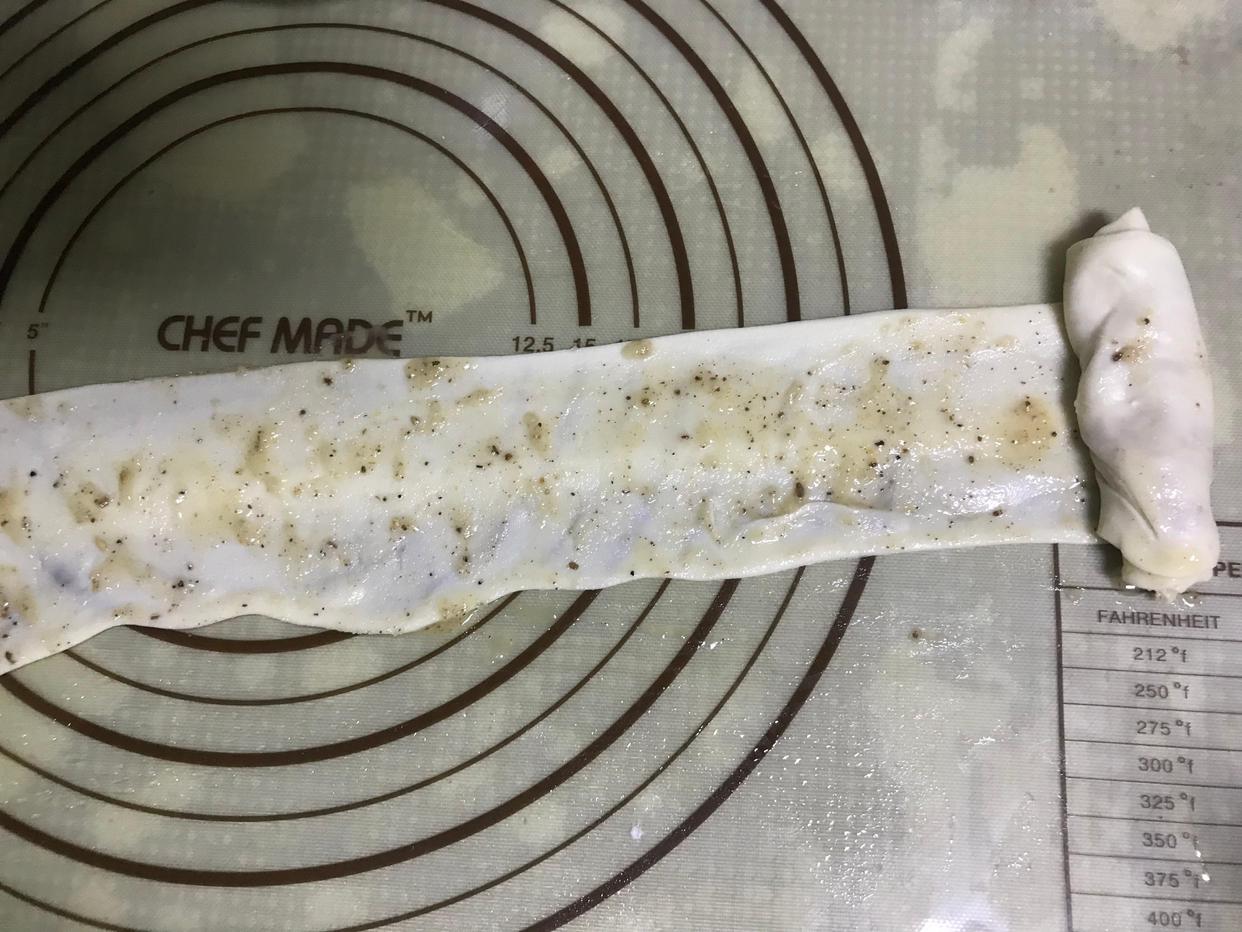 图片[8]-【椒盐油酥烧饼】做法步骤图 操作简单 一学就会-起舞食谱网