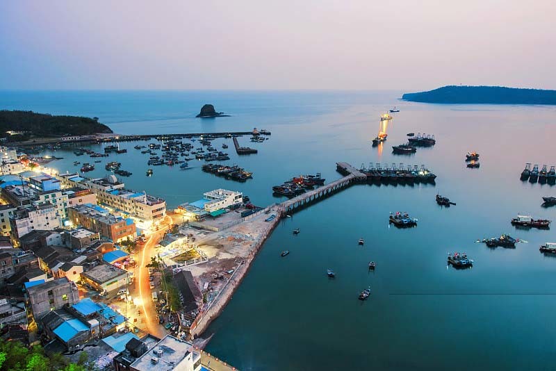 中国十一旅游景点推荐(国内十大绝美岛屿) - 悦闻天下