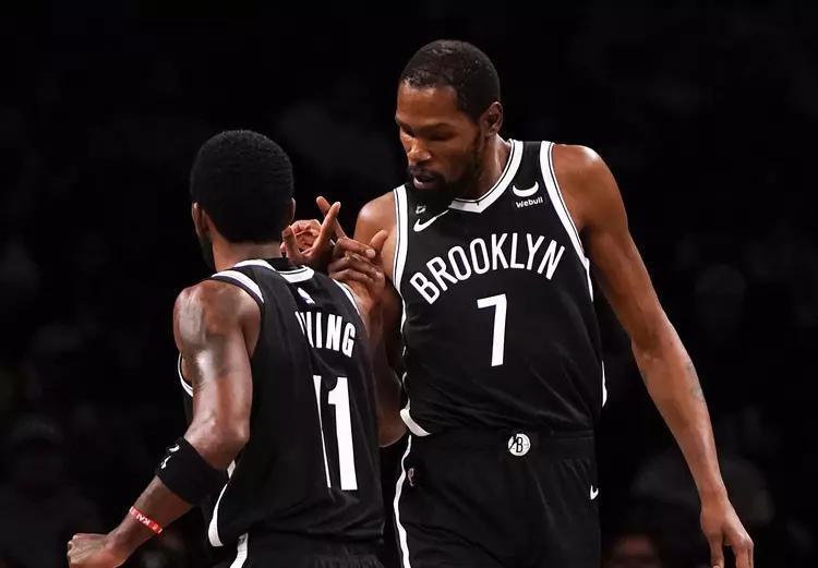 重磅杜兰特个人官宣加盟篮网（篮网官宣欧文！杜兰特公开抱怨，一人离队很关键，KD有信心冲冠）