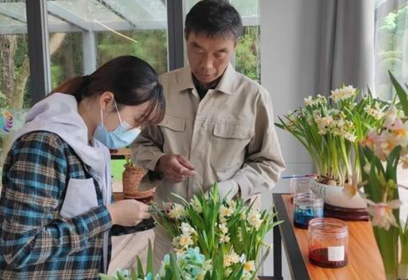 中国大学分8个档次，考上前3档毕业不愁没工作，你的母校在哪档