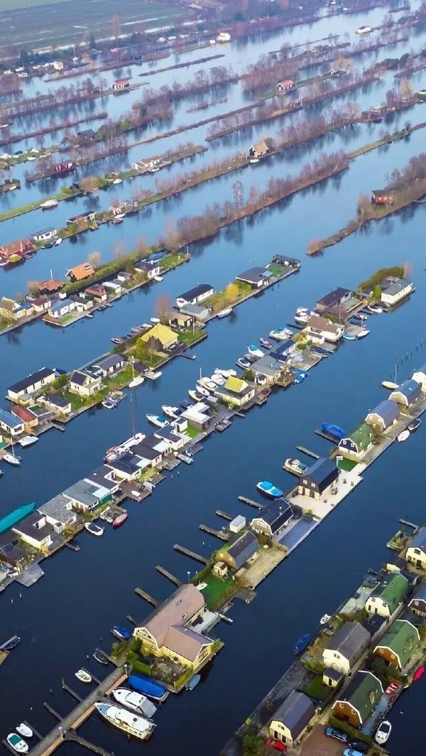 世界最美小镇系列:荷兰水上小镇--洛斯德雷赫特