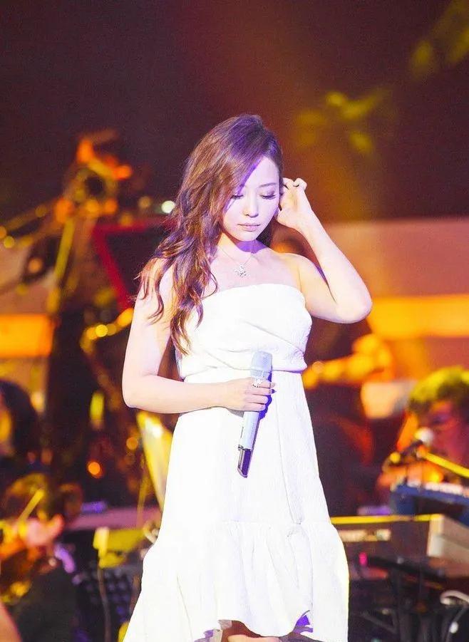 喜欢张靓颖的歌声