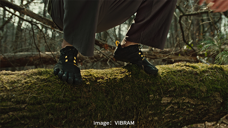 跟Vibram五指鞋一起，以科技 启自然