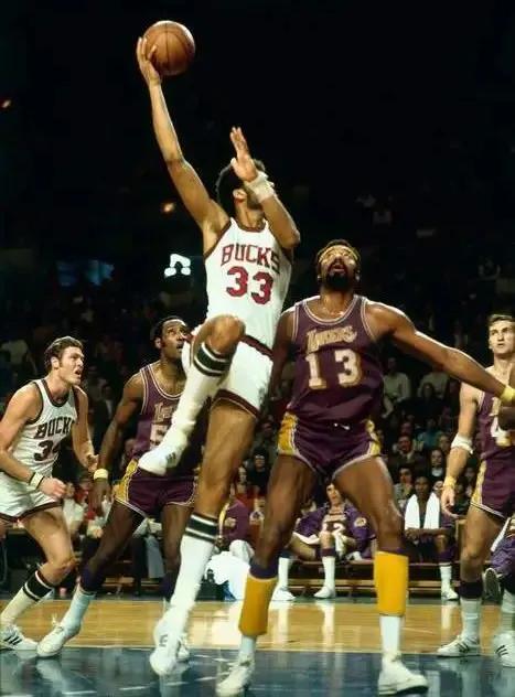 哪些球队是最后加入nba（NBA联盟的发展历程，以及几只王朝球队和标志性球星）