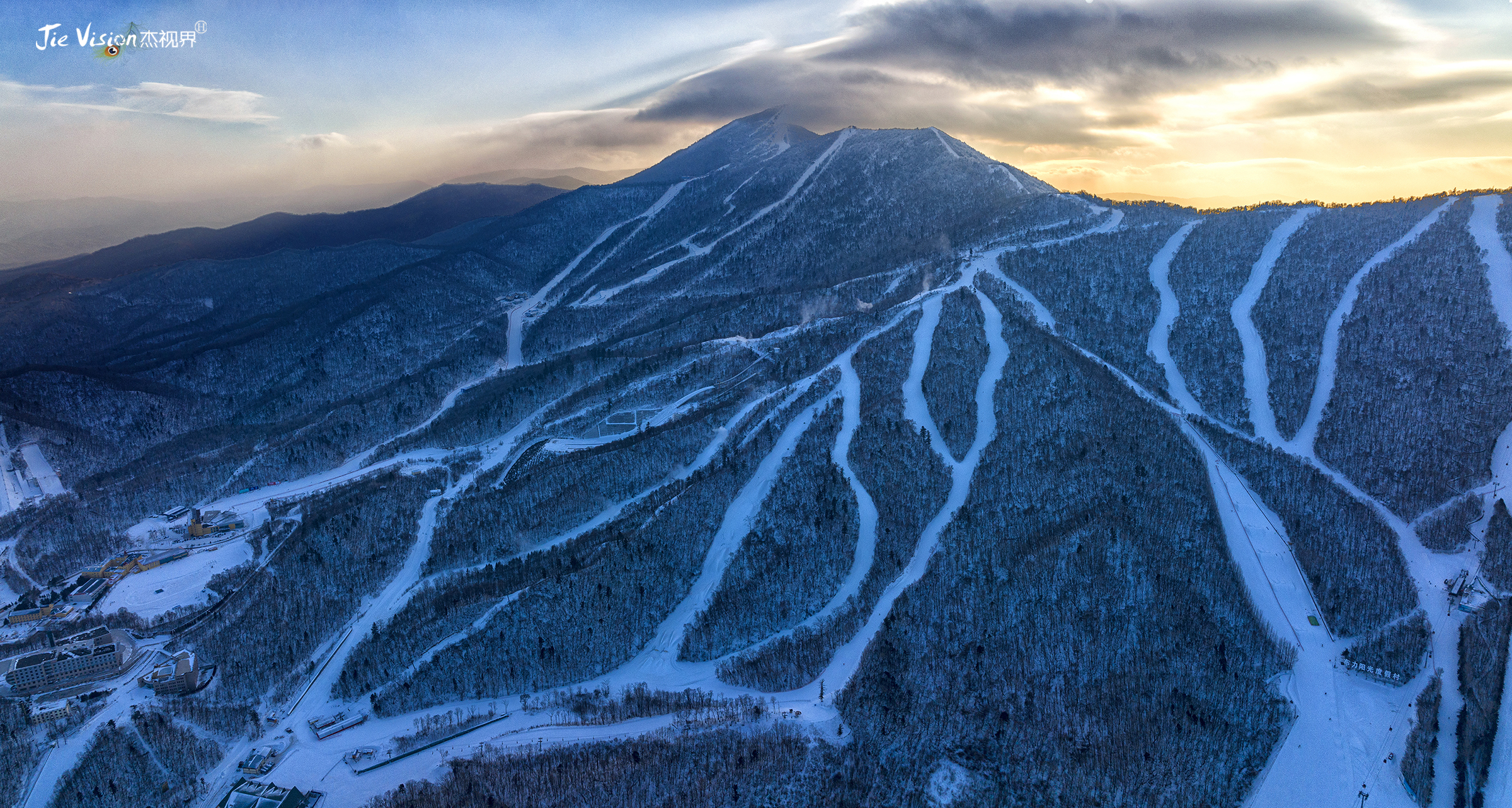 地理练习道和滑雪道的划分依据（滑雪如何区分雪道等级？中国顶级雪道有哪些？阳光滑雪场里聊雪道）