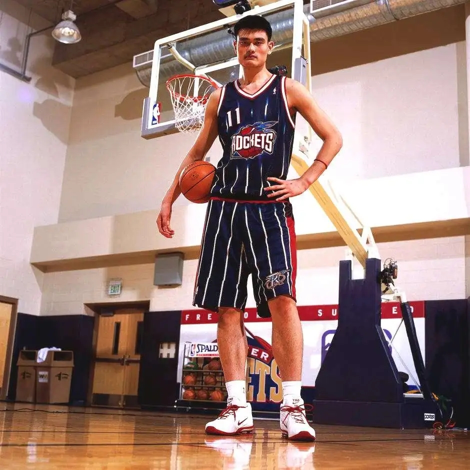 叶莉受得了姚明吗,姚明这么大叶莉受得了吗