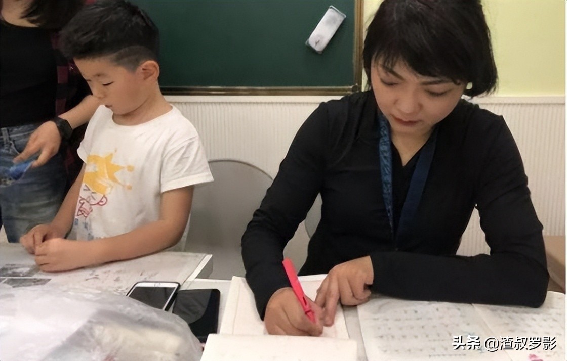 2019年单亲妈妈，从南京骑车出发，穿越25国只为去欧洲看女儿