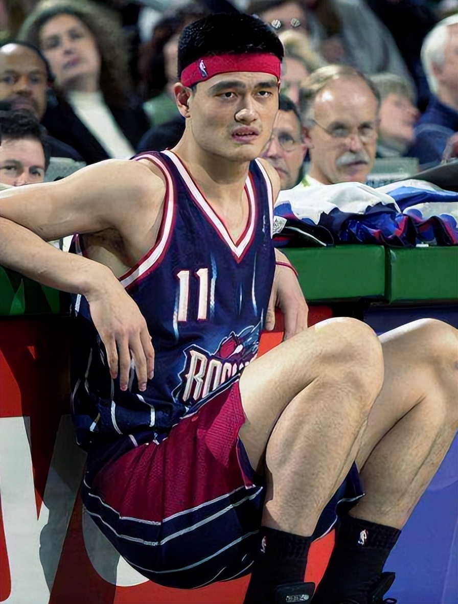 为什么nba不给戴发带了（NBA最不适合戴发带的球星，姚明似梁山好汉 基德像卖烤串）