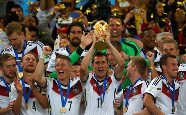 2010世界杯热身赛（世界杯热身结束，盘点近十届世界杯冠亚军的热身赛成绩）