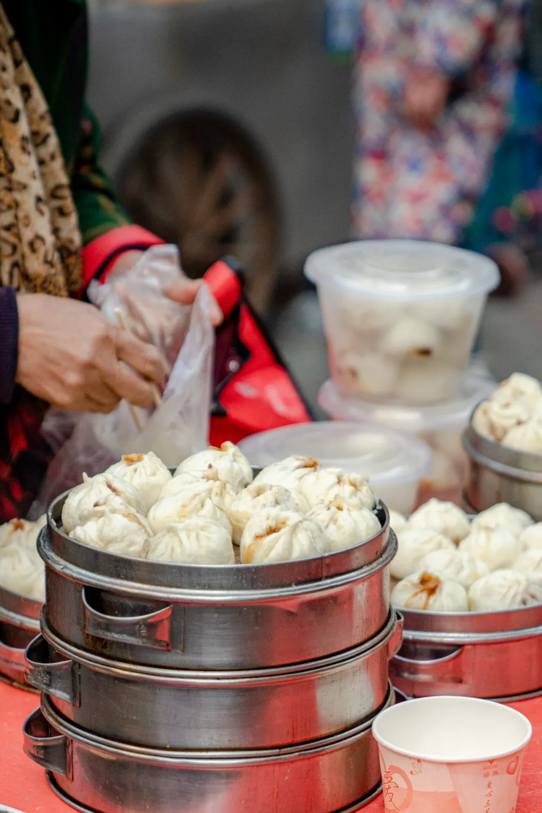 论排队，我只服武汉这几家藏在路边的美食店