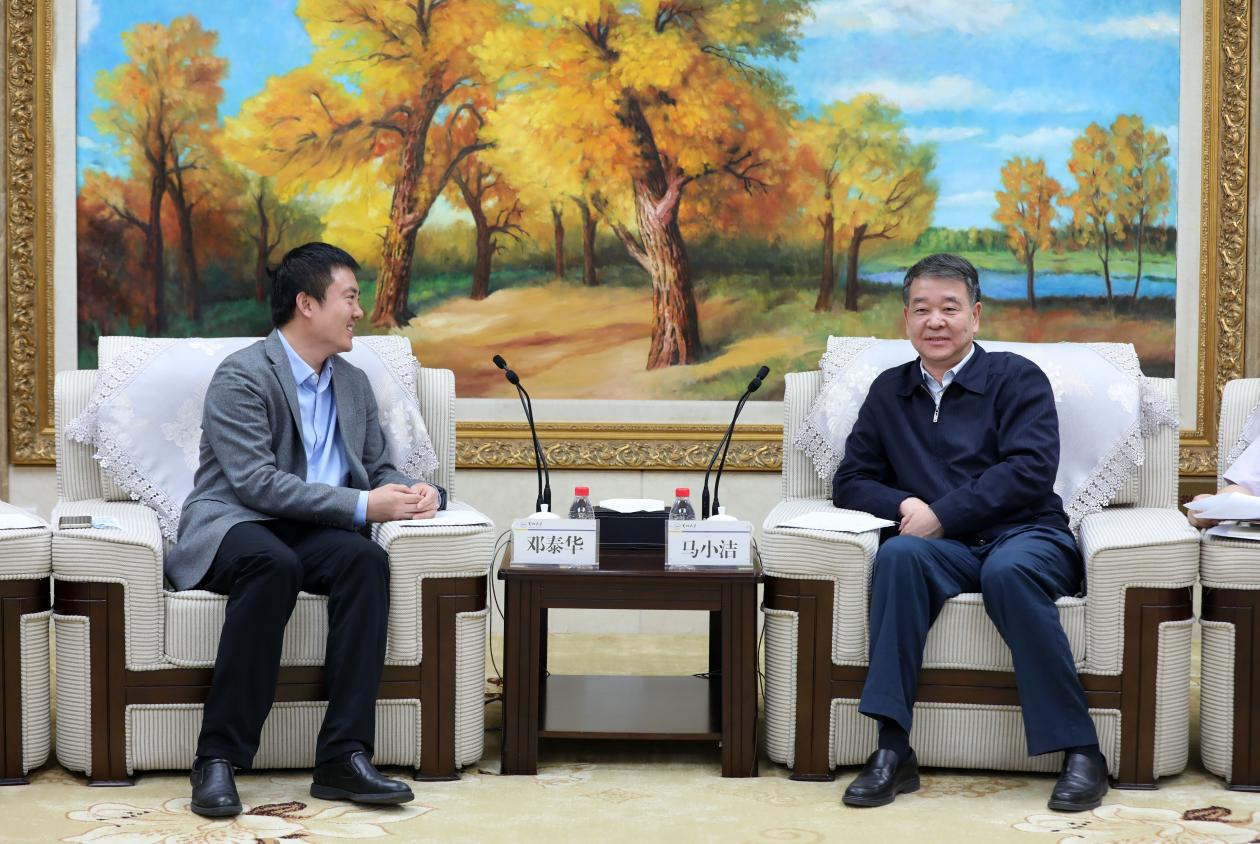 兰州大学召开华为“智能基座”项目对标交流会暨2021“智能基座”项目奖教金、奖学金颁奖仪式