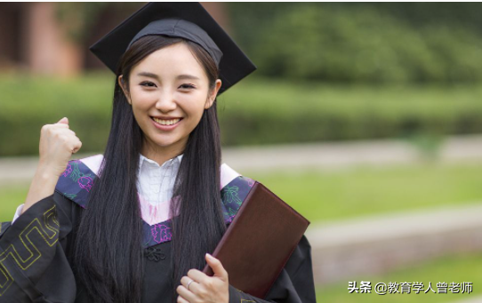 考研成绩400分“满天飞”，300多分还有戏吗，复试分数线给人希望