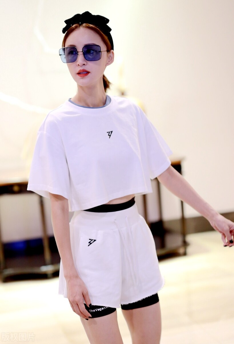 张歆艺怎么这么白