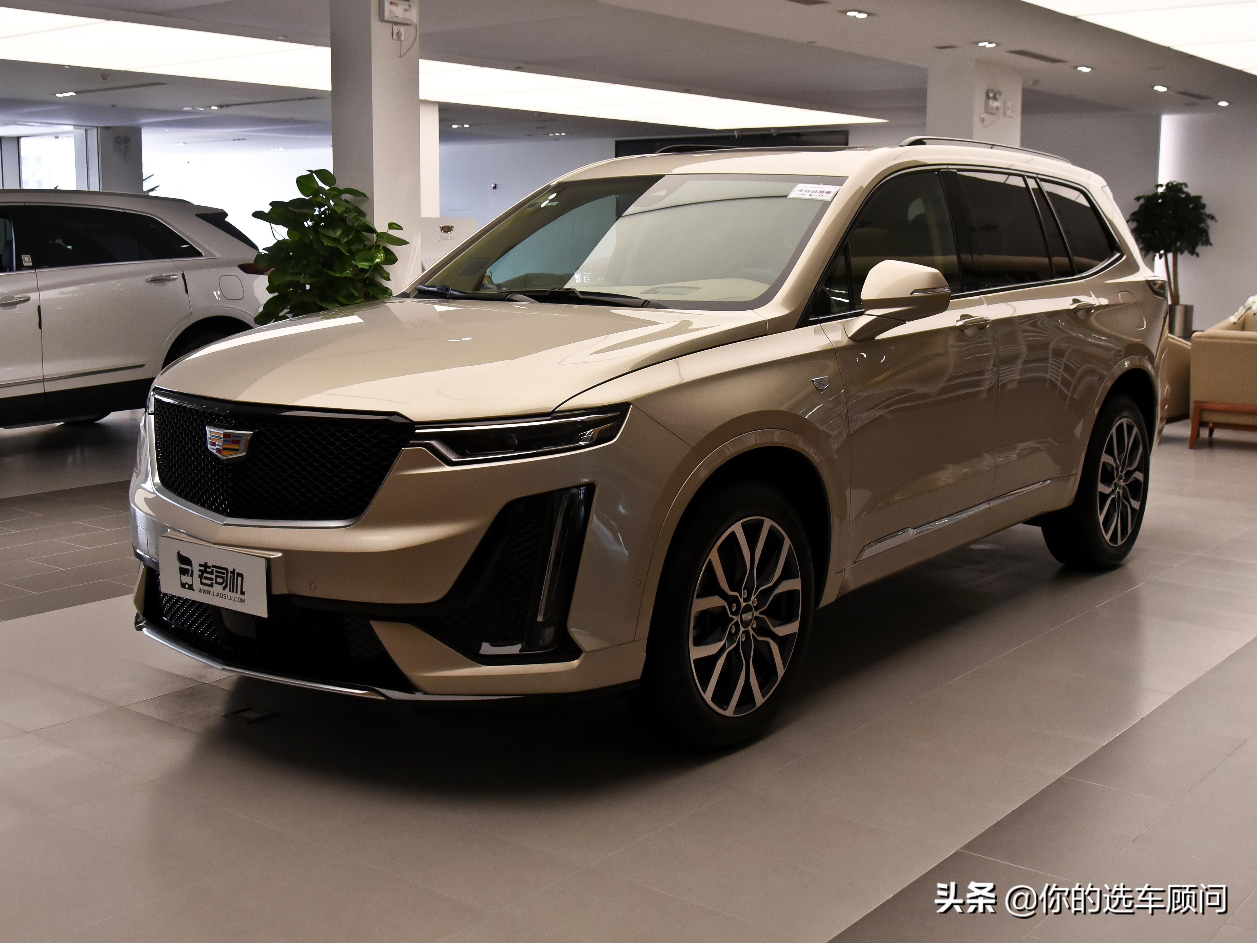 6座布局大空间,内饰豪华质感好,带你看凯迪拉克xt6