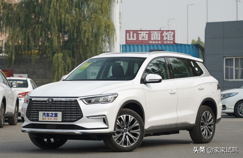 一汽-大众ID.4 CROZZ成新选择？续航高达550km，比亚迪慌了