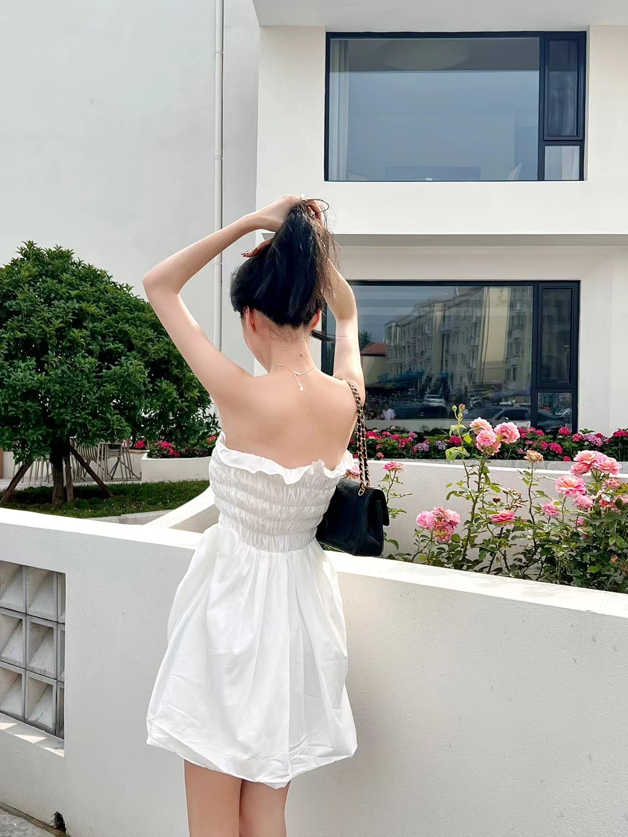 单人站立拍照的姿势大全(站着拍照不尴尬,万能站姿拍照pose,拍出好