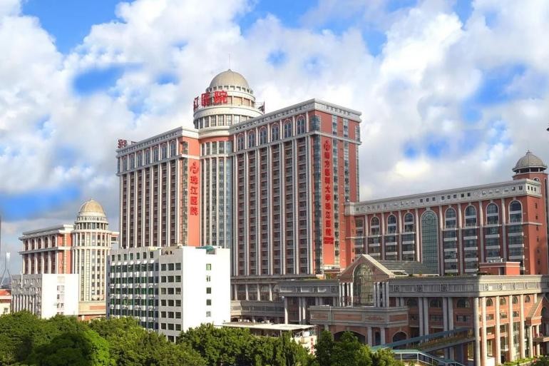 颜值实力爆表！广东学霸女寝：3人保研、1人上岸，全员知名医学院校深造