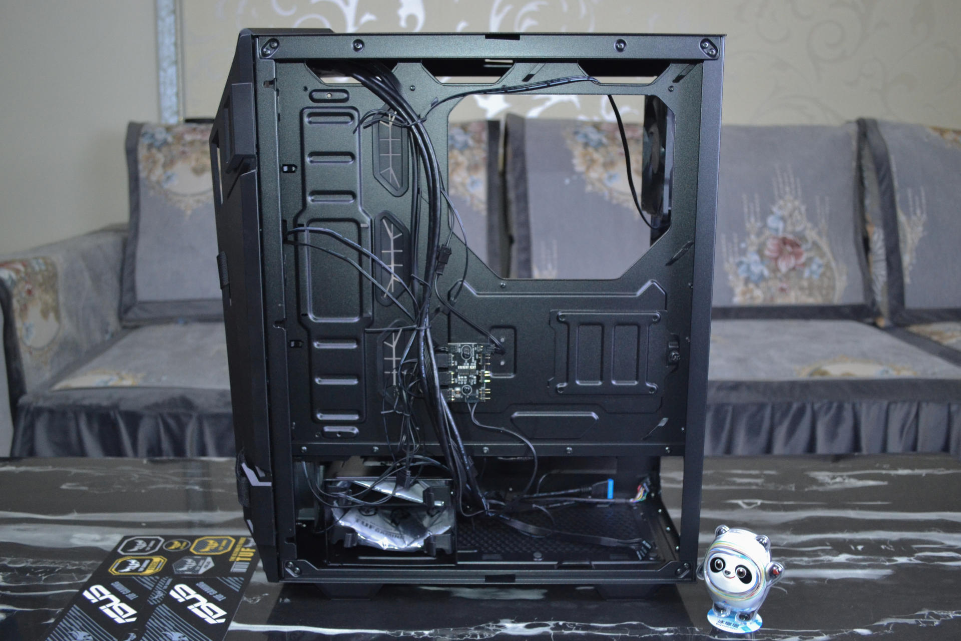 虎年桌面升级日记：华硕ASUS TUF GT301火枪手中塔机箱