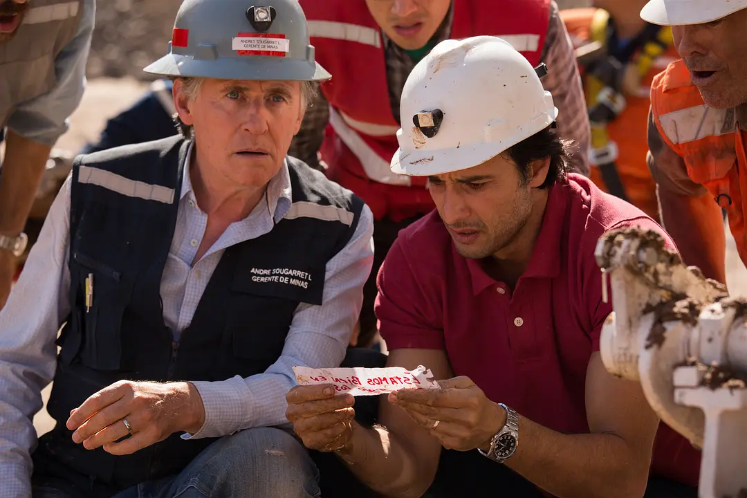 《地心营救》:灾难如钥匙,打开的是禁锢人性的枷锁