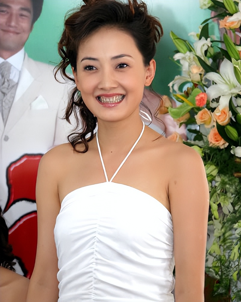 牛莉的老公是谁 牛莉的老公个人资料-千百号