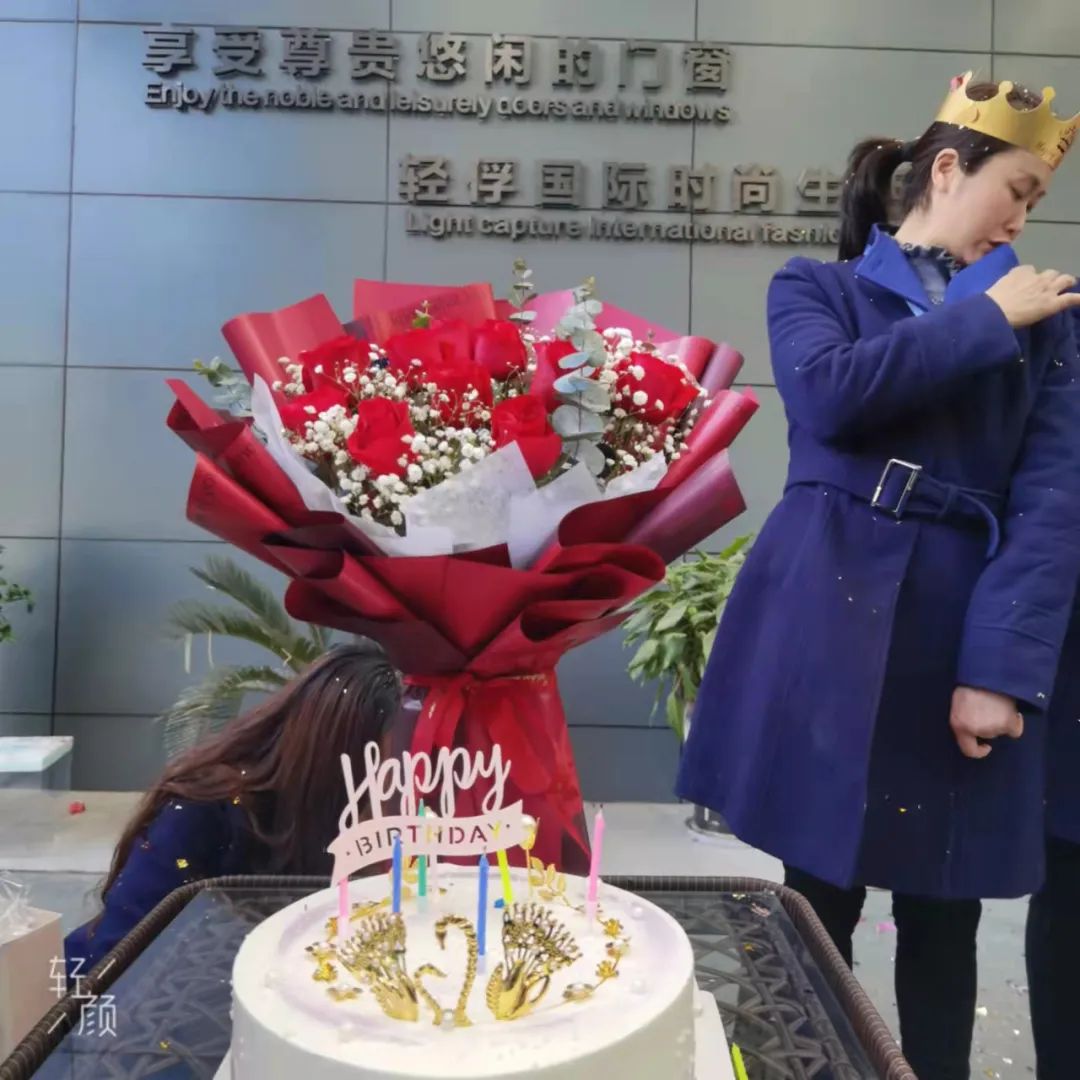 感恩有你，一路同行——佐爵門窗生日會暖心舉行
