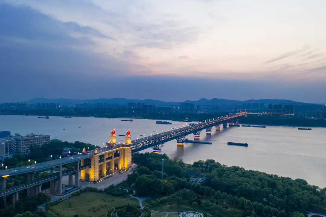 没有长江，不成中国