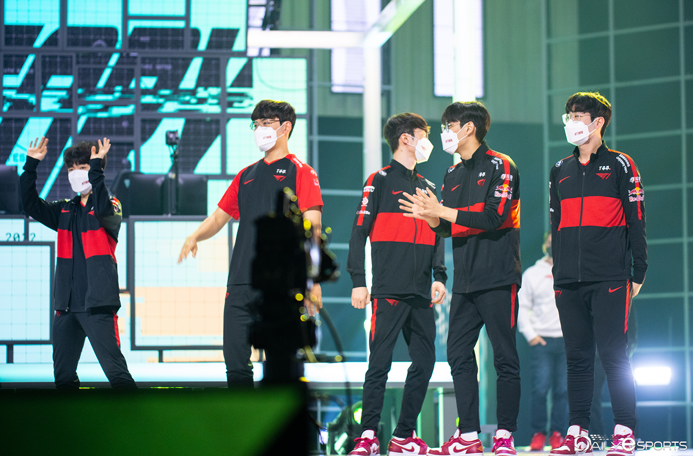 lck2022春季赛(LCK夏季赛第六周前瞻：T1复仇怒火已经点燃，KT重振“夏季强人”)